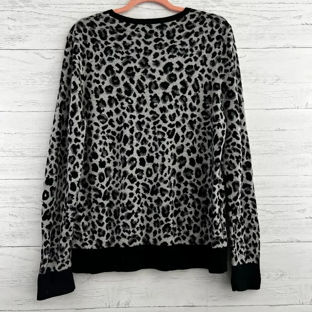 Ann Taylor Gray Leopard Print Long‎ Sleeve Sweater Size XXL